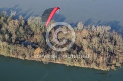 Survol de la seine en paramoteur à Mantes-la-Jolie 78 Survol de la seine en paramoteur à Mantes-la-Jolie 78